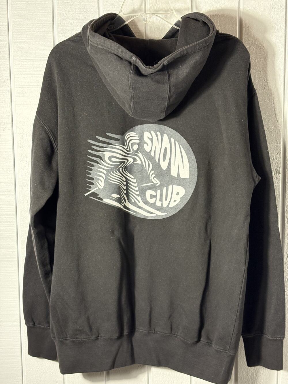 Snow Club Mens L Black Hoodie Retro Ski Skier Graphic Apres Ski Streetwear